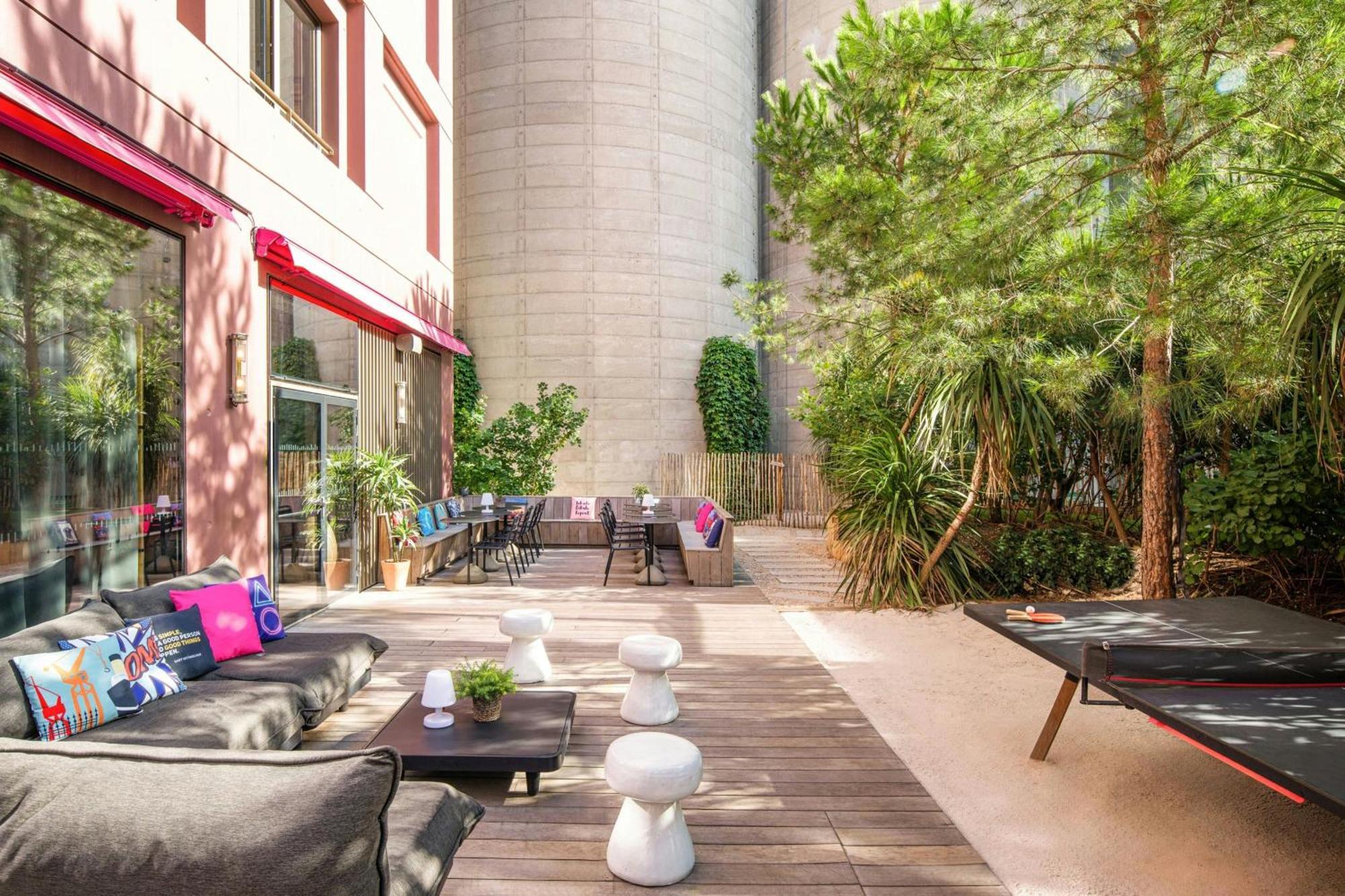 Hotel Moxy Bordeaux Zewnętrze zdjęcie