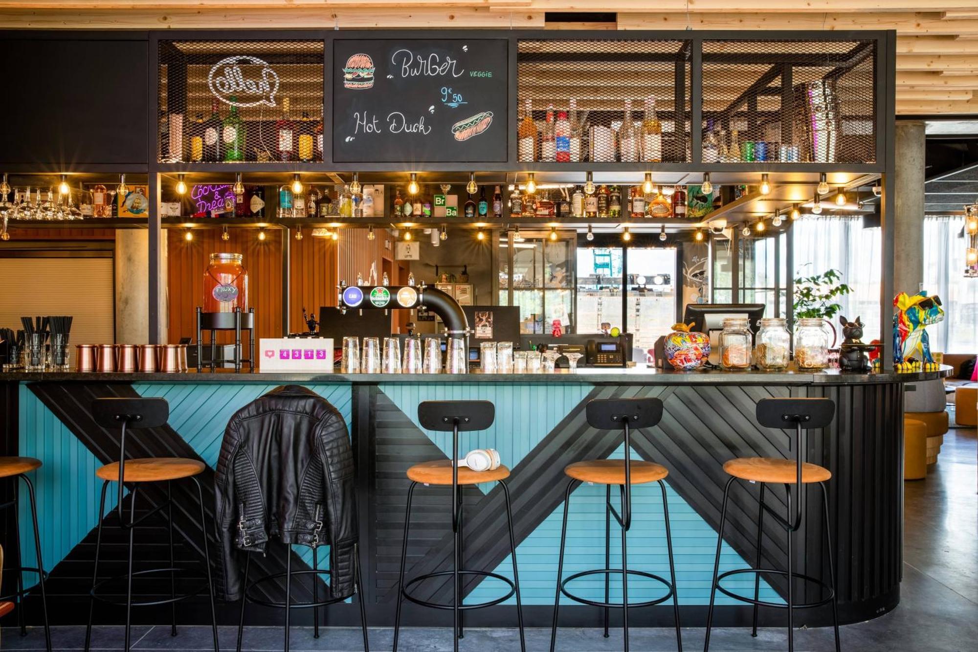 Hotel Moxy Bordeaux Zewnętrze zdjęcie